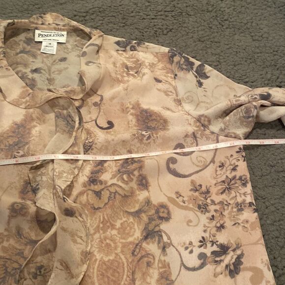 Pendleton Ruffled Printed Top Sz 16 - Picture 5 of 8